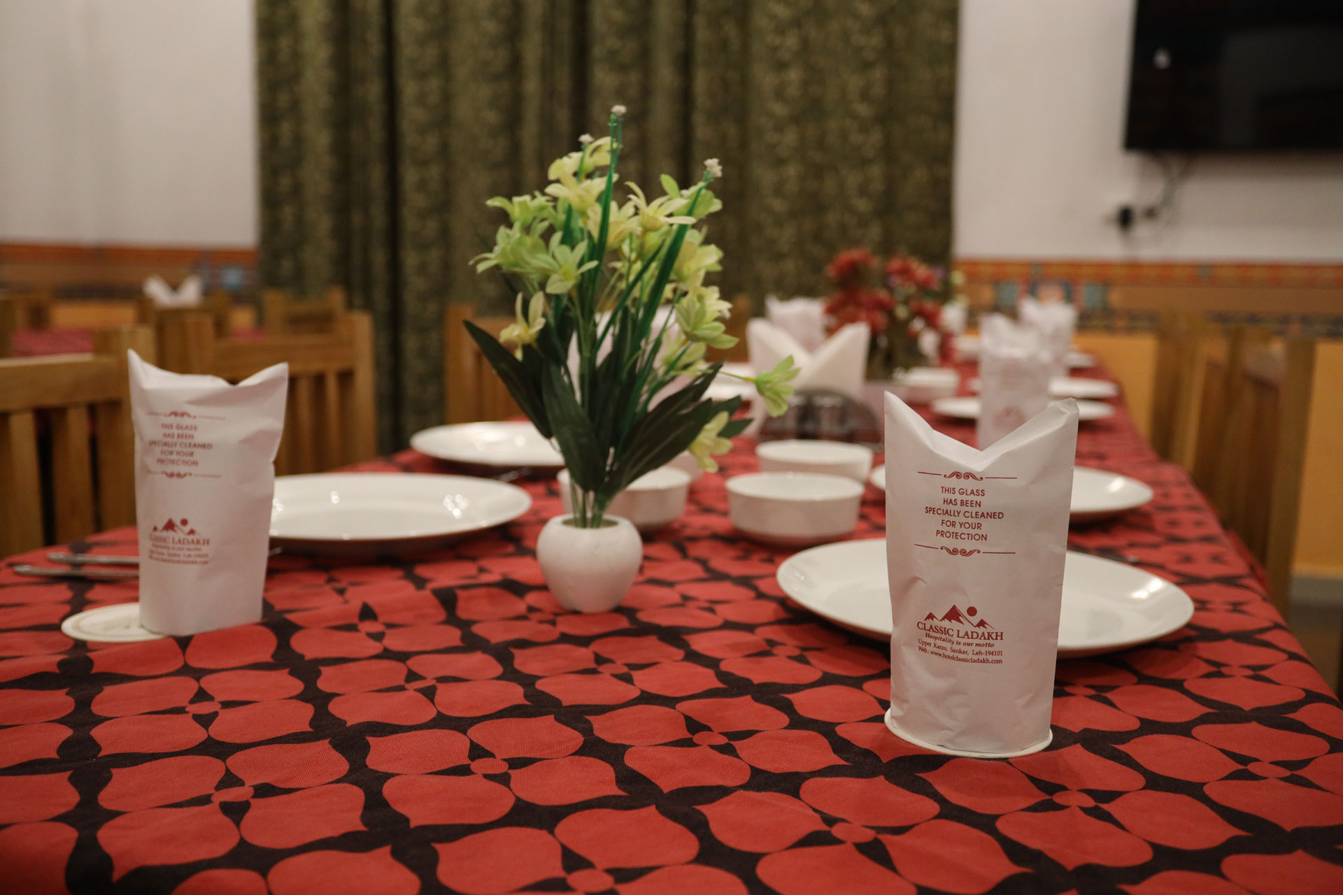 Dinning 03